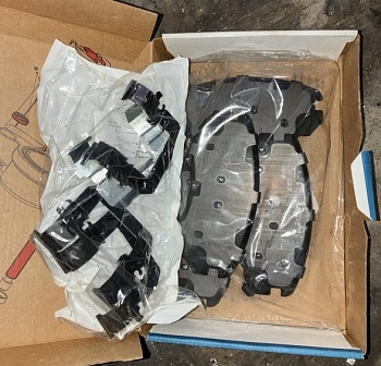 Колодки тормозные передние GM ACDELCO 19428009